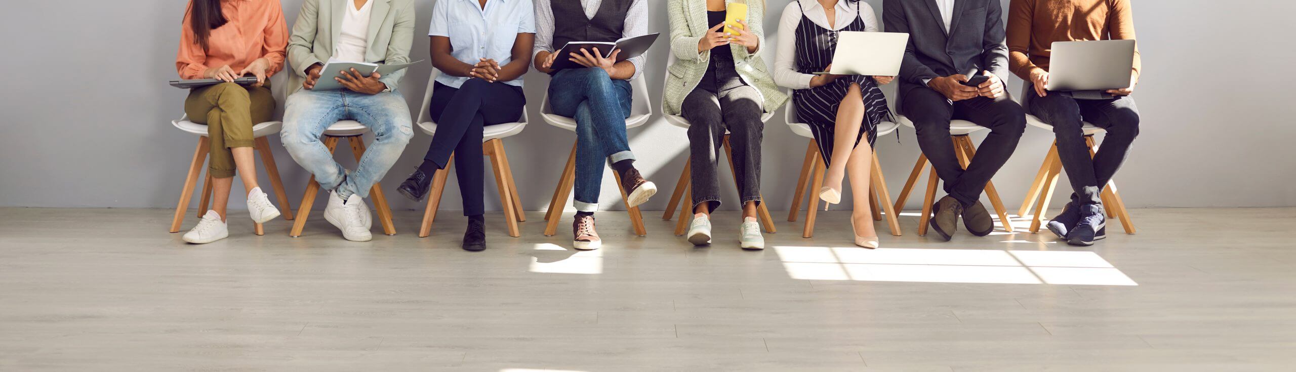 Applicants learning what to wear to a job interview